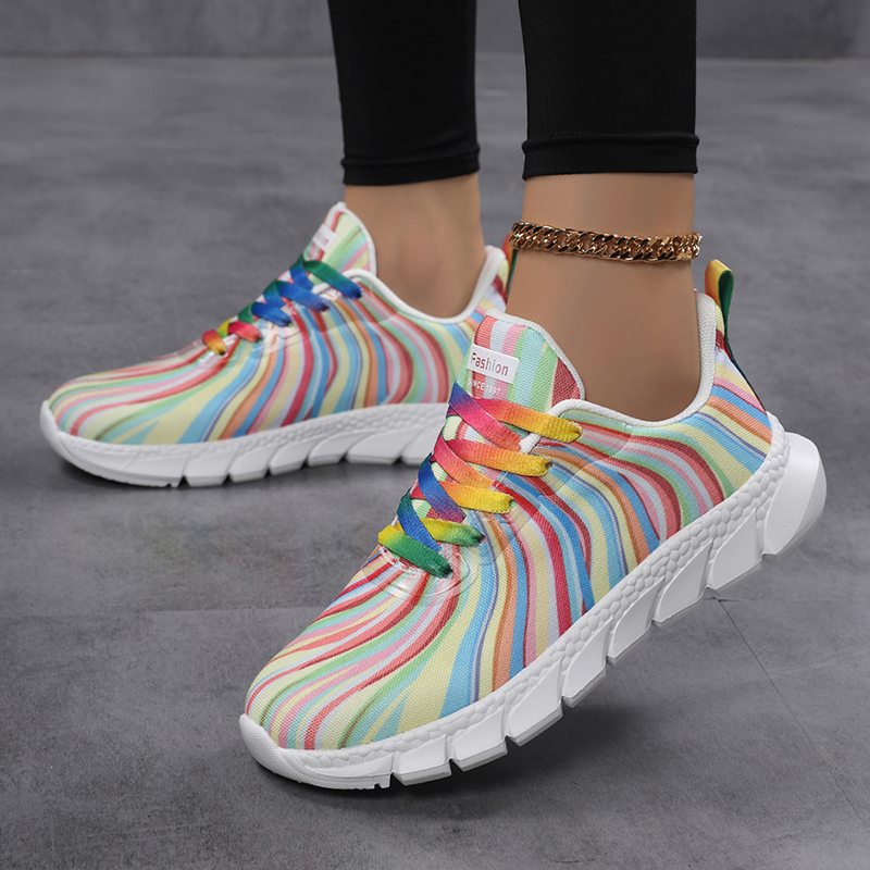 Sneakers da donna a righe arco - Knit Fabric Lace Up Sneakers recensione e prezzo