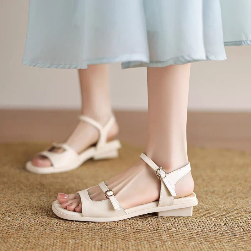 Sandali piatti da donna con ci - Sandals recensione e prezzo
